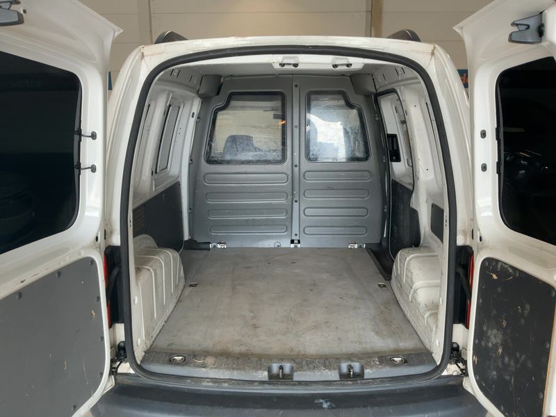 Volkswagen Caddy 1.6 TDI Kasten 2012 – снимка 15