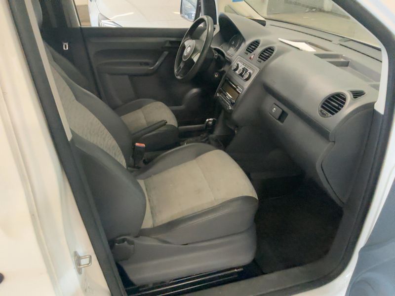Volkswagen Caddy 1.6 TDI Kasten 2012 – снимка 16