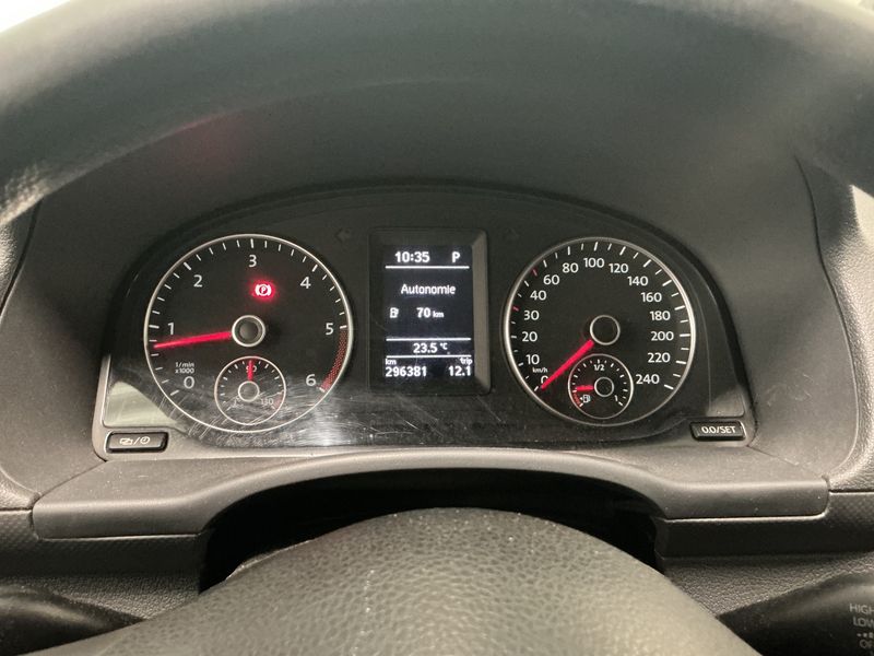 Volkswagen Caddy 1.6 TDI Kasten 2012 – снимка 18