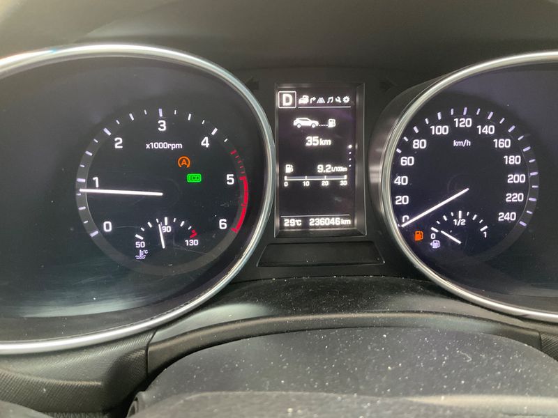 Hyundai Santa Fe 2.2 CRDi Xpossible 4WD 2017 – снимка 18