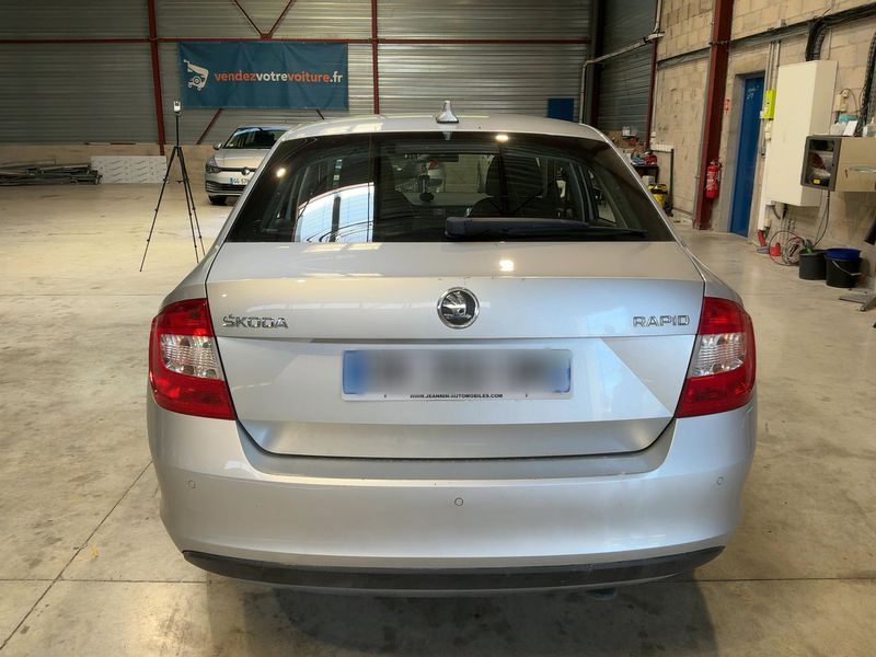Skoda Rapid 1.2 TSI Ambition 2014 – снимка 7