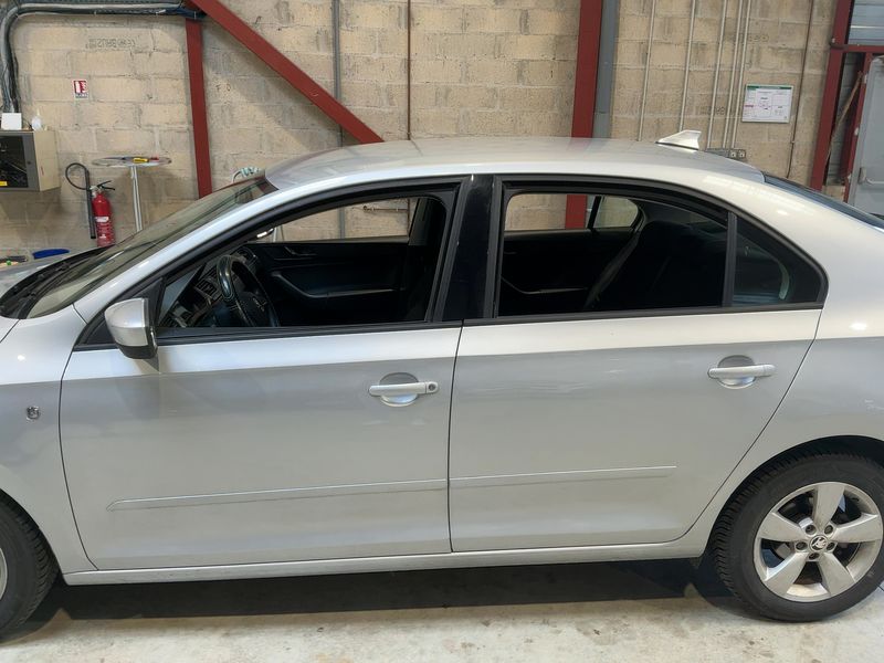 Skoda Rapid 1.2 TSI Ambition 2014 – снимка 4
