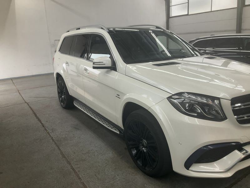 Mercedes-Benz GLS-Klasse GLS 63 AMG 4Matic 2019 – снимка 12