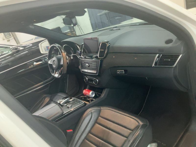 Mercedes-Benz GLS-Klasse GLS 63 AMG 4Matic 2019 – снимка 17