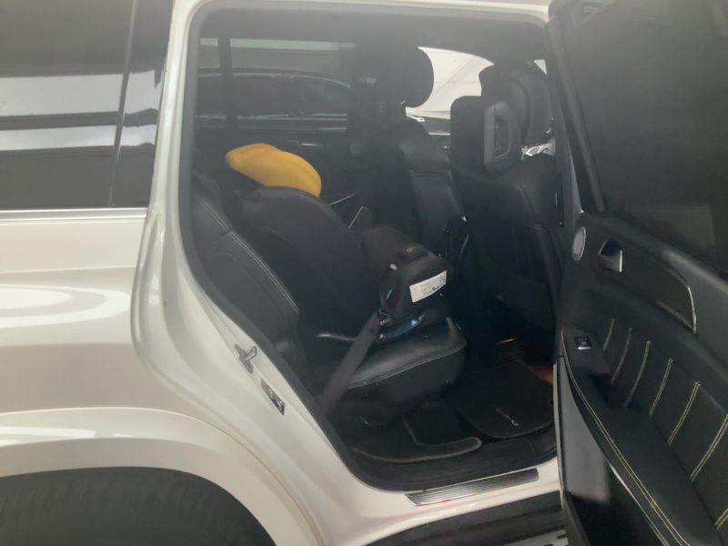 Mercedes-Benz GLS-Klasse GLS 63 AMG 4Matic 2019 – снимка 19