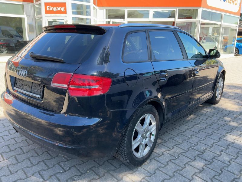 Audi A3 Sportback 1.4 TFSI Attraction 2010 – снимка 8