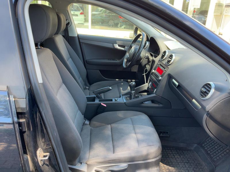 Audi A3 Sportback 1.4 TFSI Attraction 2010 – снимка 16