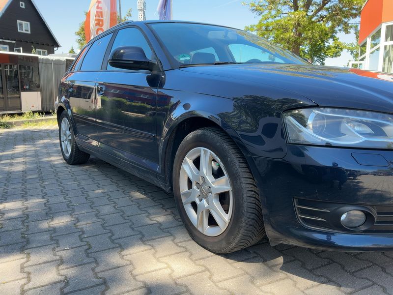 Audi A3 Sportback 1.4 TFSI Attraction 2010 – снимка 12