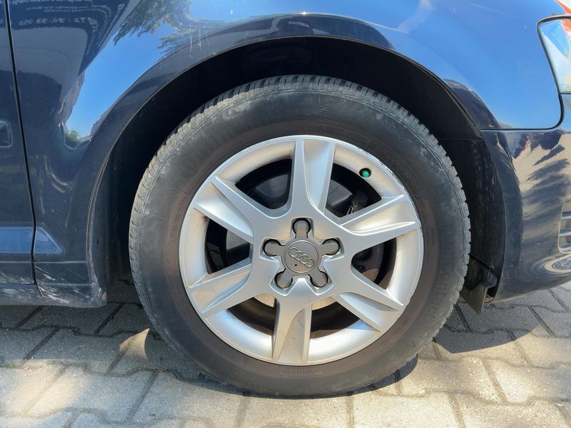 Audi A3 Sportback 1.4 TFSI Attraction 2010 – снимка 11