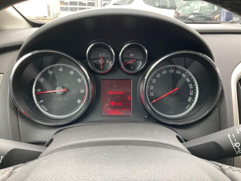 Opel Astra 1.4 Turbo 150 Jahre Opel 2012 – снимка 4