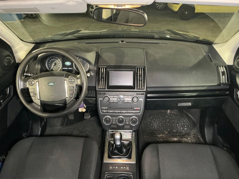 Land Rover Freelander 2.2 Td4 SE 2014 – снимка 17