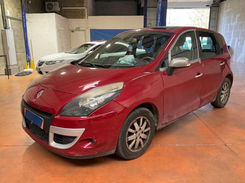 Renault Scenic 1.9 dCi Jade 2011 – снимка 1