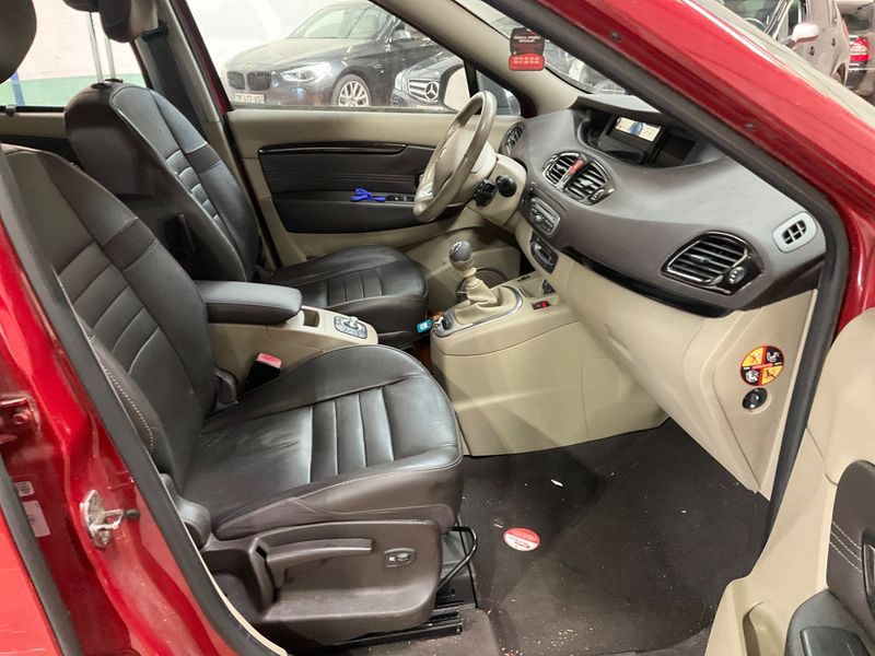 Renault Scenic 1.9 dCi Jade 2011 – снимка 3