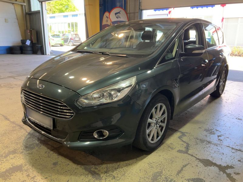 Ford S-Max 2.0 TDCi Titanium 4x4 2016 – снимка 1