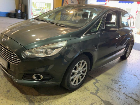 Ford S-Max 2.0 TDCi Titanium 4x4 2016 – снимка 2