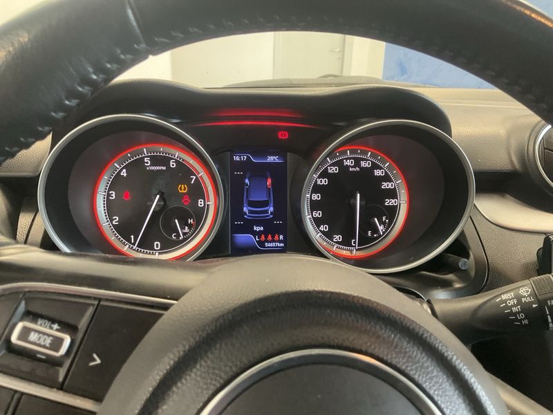 Suzuki Swift 1.2 DualJet Mild-Hybrid Top 2020 – снимка 18