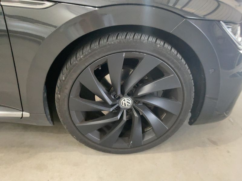 Volkswagen Arteon 2.0 TSI R-Line 2018 – снимка 11