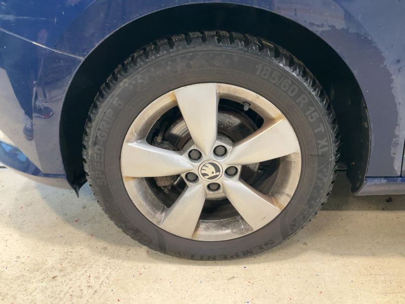 Skoda Fabia 1.2 TSI Style 2017 – снимка 3