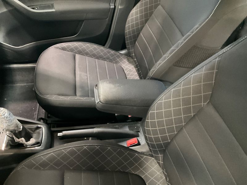 Skoda Fabia 1.2 TSI Style 2017 – снимка 24