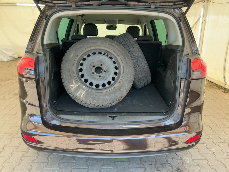 Opel Zafira Tourer 1.4 Turbo Edition 2015 – снимка 16