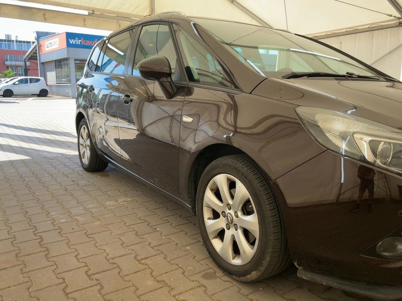 Opel Zafira Tourer 1.4 Turbo Edition 2015 – снимка 12