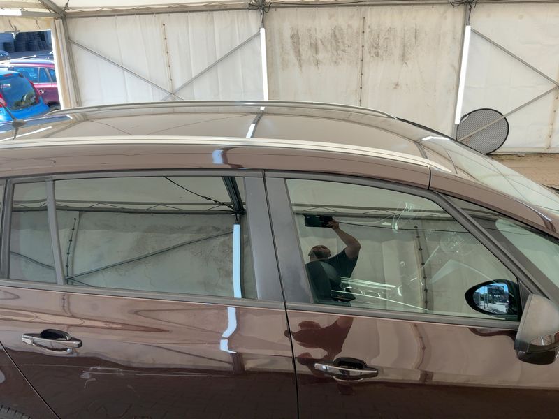 Opel Zafira Tourer 1.4 Turbo Edition 2015 – снимка 13