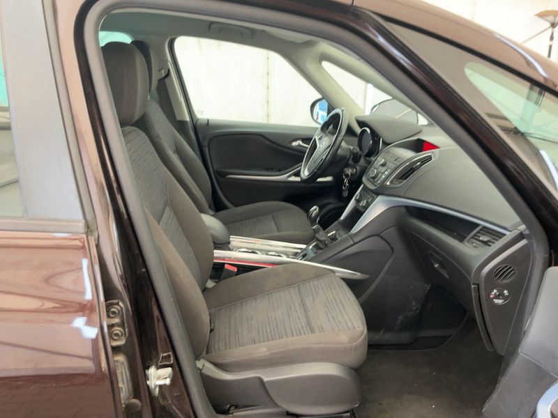 Opel Zafira Tourer 1.4 Turbo Edition 2015 – снимка 17