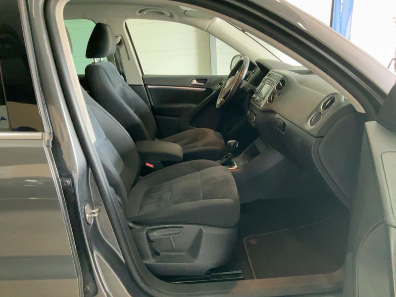 Volkswagen Tiguan 2.0 TDI Sport & Style 4Motion BlueMotion Tech 2013 – снимка 16
