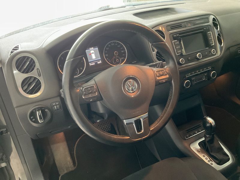 Volkswagen Tiguan 2.0 TDI Sport & Style 4Motion BlueMotion Tech 2013 – снимка на щета 44