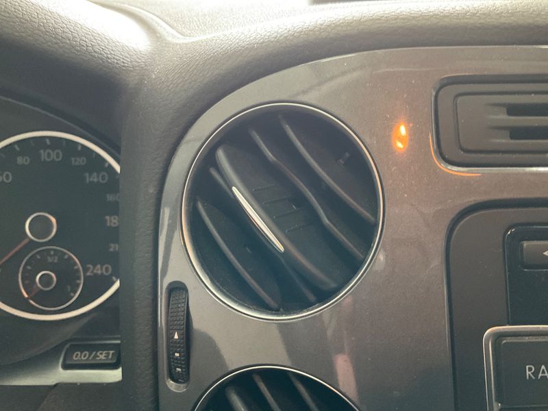 Volkswagen Tiguan 2.0 TDI Sport & Style 4Motion BlueMotion Tech 2013 – снимка на щета 45
