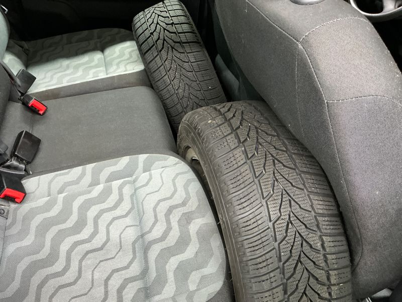 Skoda Roomster 1.4 Style 2009 – снимка на щета