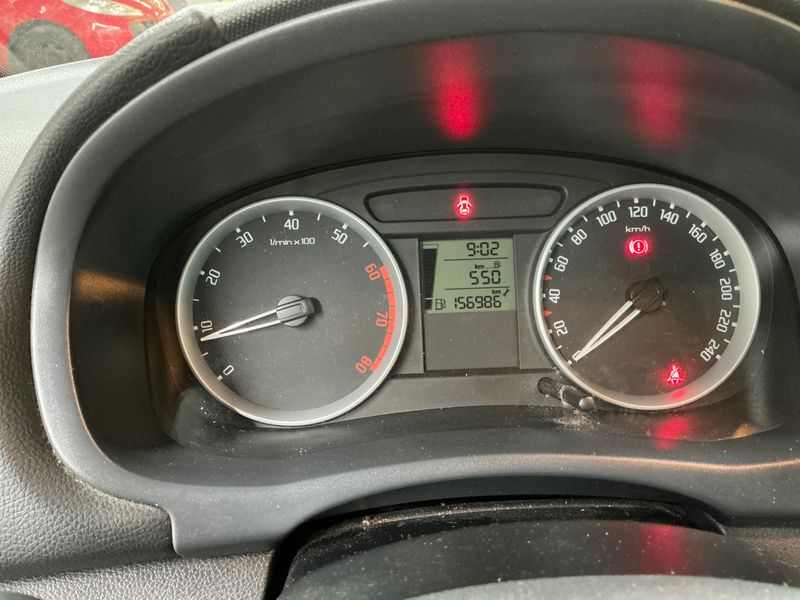 Skoda Roomster 1.4 Style 2009 – снимка 4