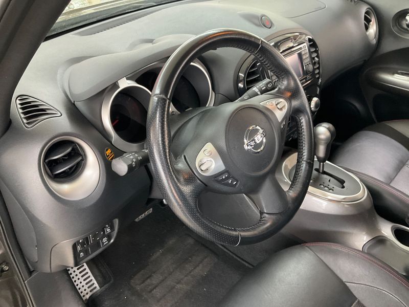 Nissan Juke 1.6 Tekna 4x4 2011 – снимка 27