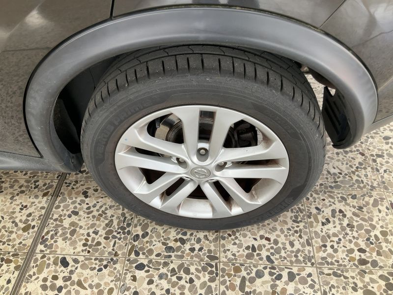Nissan Juke 1.6 Tekna 4x4 2011 – снимка 5