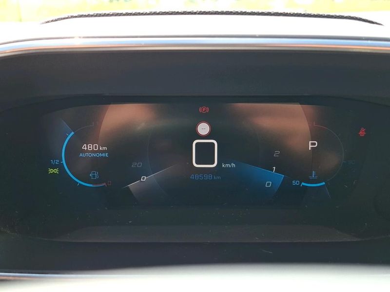 Peugeot 3008 1.2 PureTech Active Pack 2023 – снимка 11