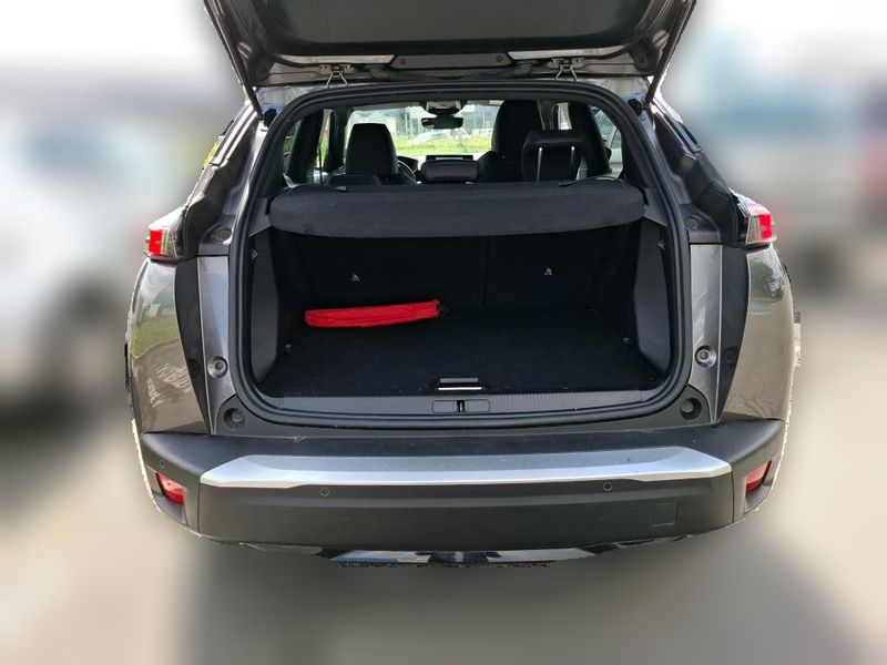 Peugeot 3008 1.2 PureTech Active Pack 2023 – снимка 4
