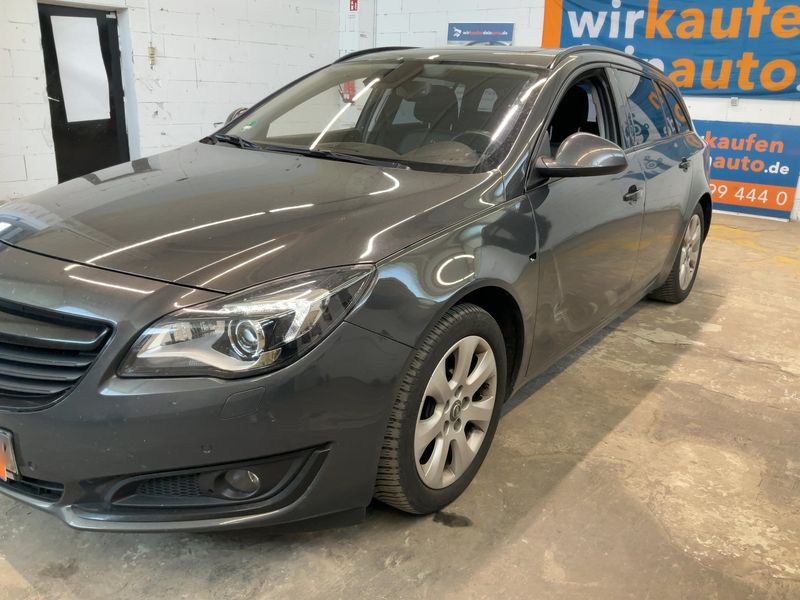 Opel Insignia Sports Tourer 2.0 SIDI Turbo Innovation 4x4 2015 – снимка 2