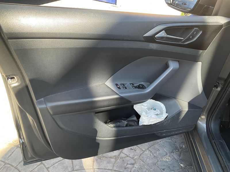 Volkswagen T-Cross 1.0 TSI Style 2021 – снимка 23