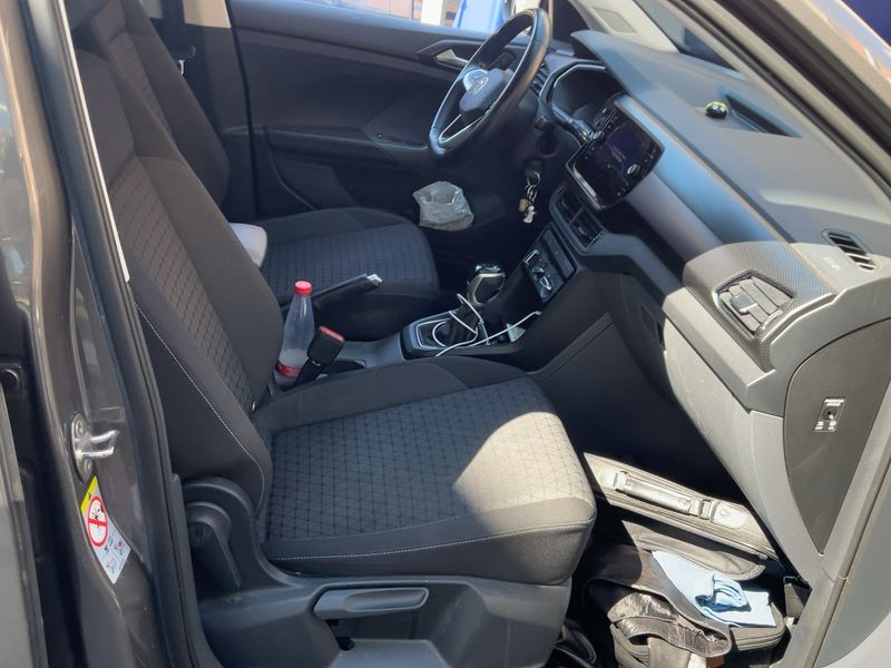 Volkswagen T-Cross 1.0 TSI Style 2021 – снимка 16