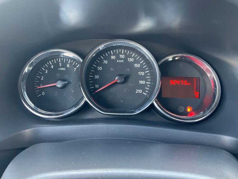 Dacia Logan MCV 0.9 TCe Supreme 2015 – снимка 18