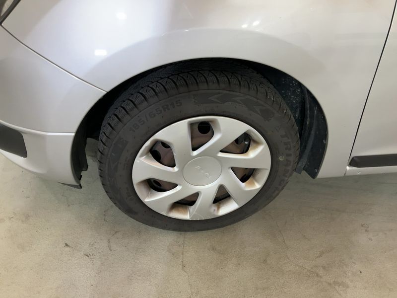 Dacia Logan MCV 0.9 TCe Supreme 2015 – снимка 3
