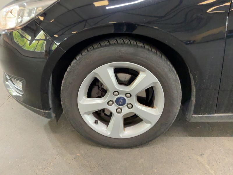 Ford Focus 1.5 TDCi Business 2016 – снимка 3