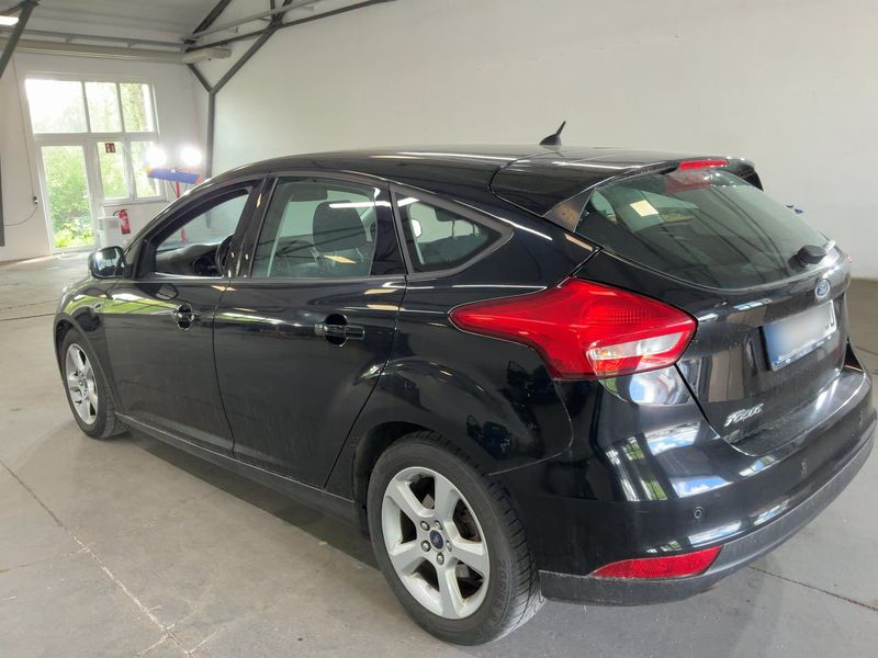 Ford Focus 1.5 TDCi Business 2016 – снимка 6