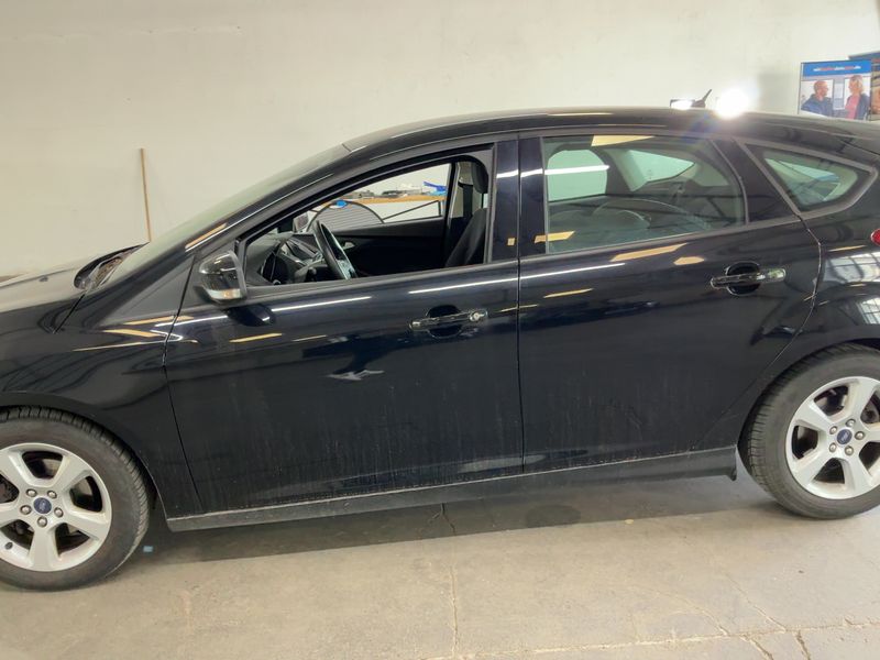 Ford Focus 1.5 TDCi Business 2016 – снимка 4