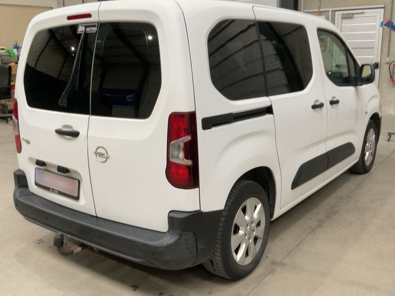 Opel Combo Life 1.2 Turbo Selection 2019 – снимка 8