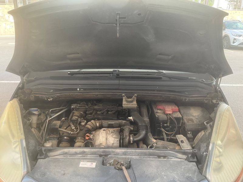 Citroen C4 Picasso 1.6 HDi SX 2007 – снимка на щета