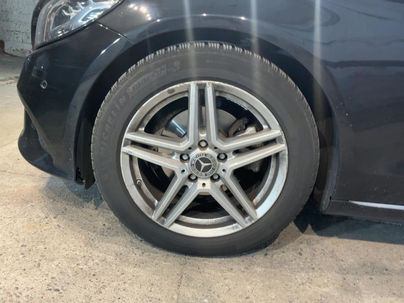 Mercedes-Benz C-Klasse C 180 Avantgarde 2019 – снимка 3