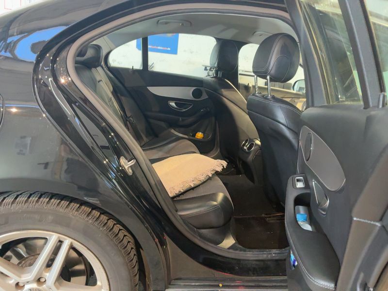 Mercedes-Benz C-Klasse C 180 Avantgarde 2019 – снимка 19