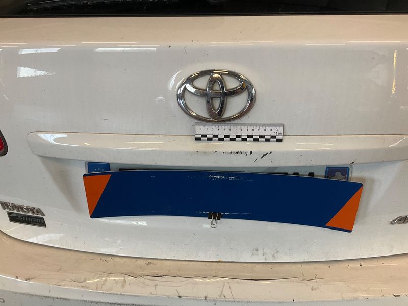Toyota Avensis 2.0 D-4D Executive 2011 – снимка 34