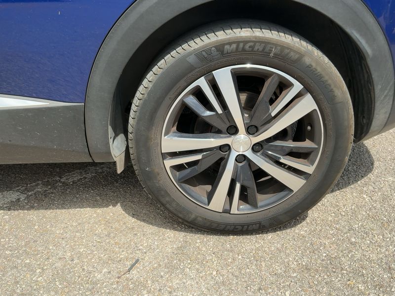 Peugeot 3008 1.5 Blue-HDi GT Line 2019 – снимка 5